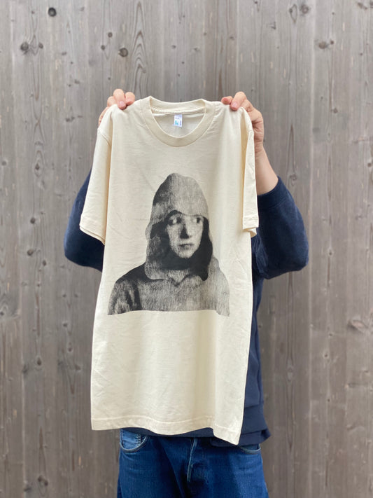 The Long Lost Friend – Vintage White T-Shirt